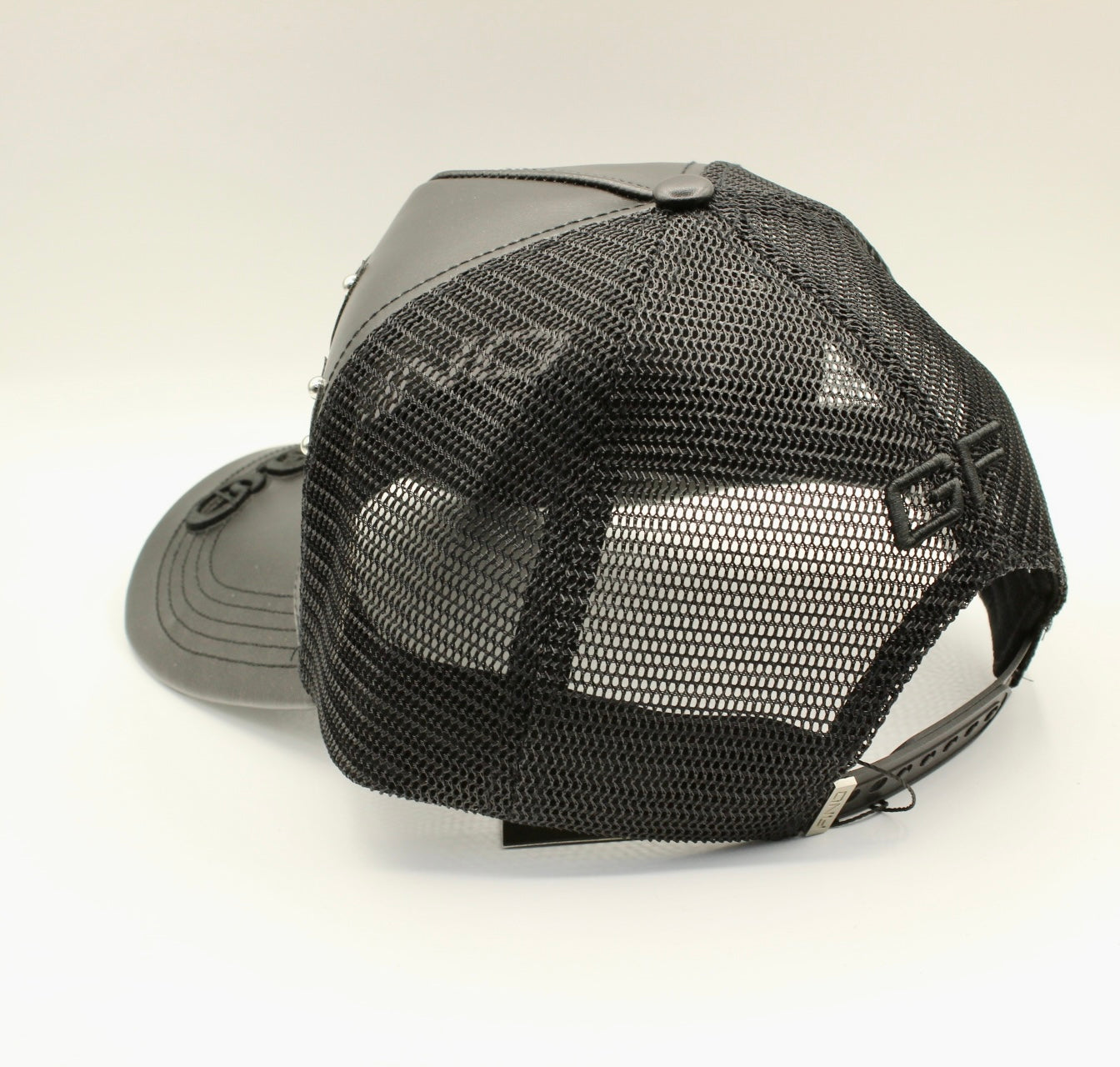 Fino Black Leg